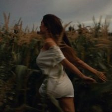 Обложка Madison Beer – Spinnin