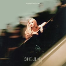 Обложка Sabrina Carpenter – Almost Love